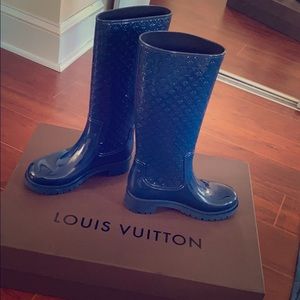 Size 38 Authentic Louis Vuitton Blue Rain Boots